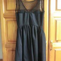 черна рокля с тюлени презрамки на Зара, снимка 4 - Рокли - 37372524