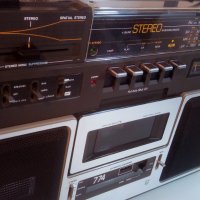 Philips 774 Stereo Radio Cassette Recorder 1978, снимка 2 - Радиокасетофони, транзистори - 39397139