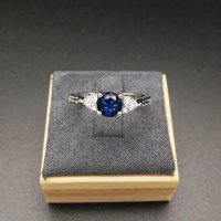 Сребърен пръстен със син сапфир, снимка 2 - Пръстени - 34907350