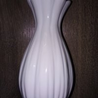 Стара порцеланова ваза, снимка 3 - Антикварни и старинни предмети - 39970557