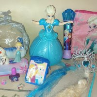 Артикули Елза Frozen  + раница, снимка 2 - Кукли - 42944126