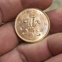 2New Pence 1971год много рядка монета , снимка 1 - Нумизматика и бонистика - 43675205