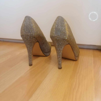 Елегантни блестящи дамски обувки на висок ток - размер 37, снимка 3 - Дамски обувки на ток - 44885016