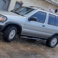 Nissan Pathfinder 3.3i 170к.с / Америка , снимка 11 - Автомобили и джипове - 37777249