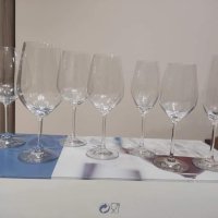 Schott Zwiesel Tritan - VINA 🥂Нов комплект 7 чаши искрящи,красиви, здрави и еластични, снимка 1 - Чаши - 43839070
