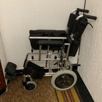 Сгъваема инвалидна количка, снимка 2 - Инвалидни колички - 43921223