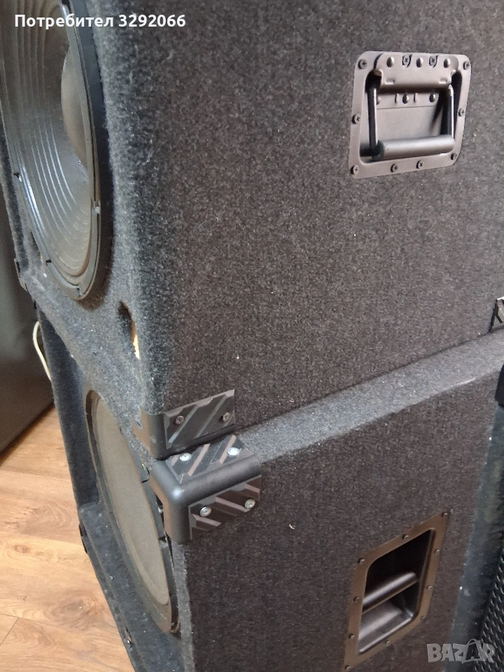 музика 2 15 инча и 2 бас каси и стъпало Behringer Km 1700, снимка 1