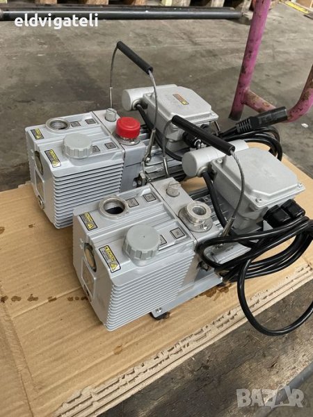 Монофазна вакуум помпа Agilent, снимка 1