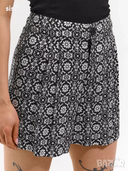 дамски къси панталони, снимка 1