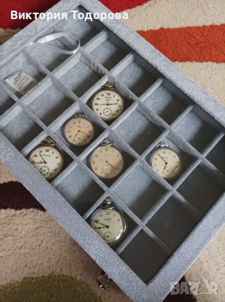 Кутия, органайзер за 24 бр. джобни часовници, снимка 1