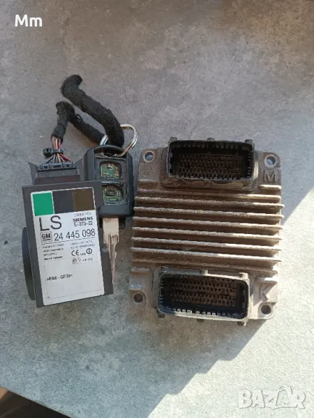 компютър с ключ от Мерива а 1.7д, снимка 1