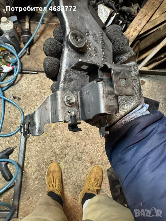 Стойка или планка за оборудването на двигател на Мерцедес Mercedes 2.2Cdi само за 10Eur. A6510940641, снимка 1