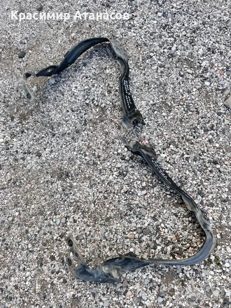 Държач за фар ляв и десен за Мерцедес Ц-класа w203., снимка 1