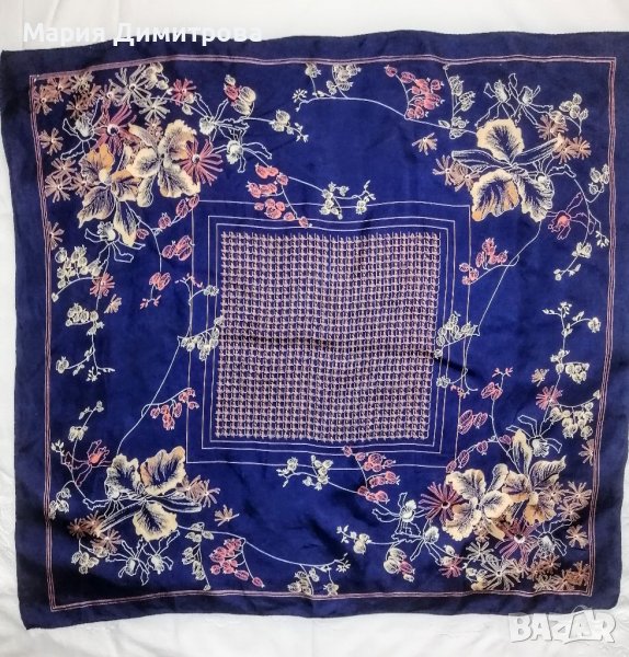 Тъмно син шал с цветя 80/75, снимка 1