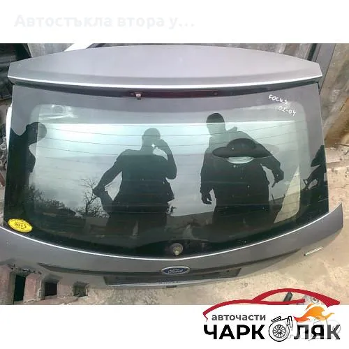 стъкло задно за Форд Фокус 03г. (светло сив), снимка 1