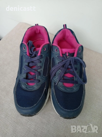 Дамски Маратонки Champion 40, снимка 6 - Маратонки - 51615429