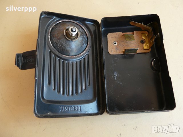  Колекционерско фенерче PERTRIX - 3 , снимка 4 - Антикварни и старинни предмети - 33313852