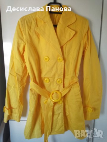 Жълто манто, снимка 1