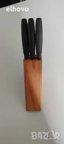Комплект ножове с дървена стойка, снимка 2 - Прибори за хранене, готвене и сервиране - 49206219