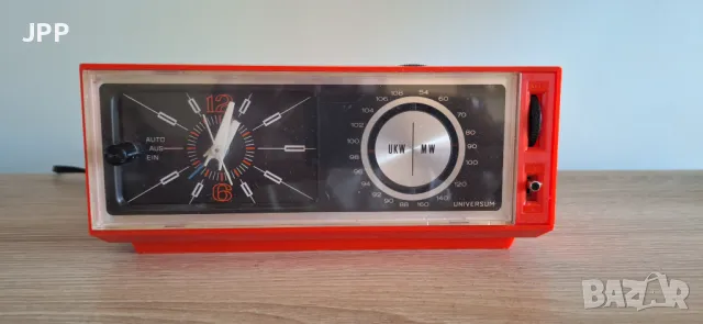 Радиочасовник Universum W2821, Германия, снимка 1
