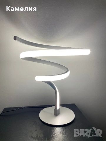 Спираловидна лед лампа