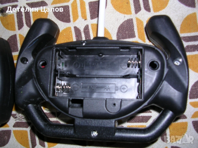 Два броя дистанционно за радиоуправляеми коли автомобили джипчета, снимка 6 - Електрически играчки - 52906651