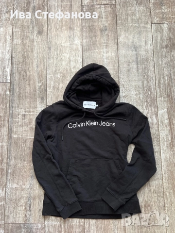 Дамски  черен памучен ватиран оригинален суичър суитшърт черен Calvin Klein качулка  памук памучен, снимка 2 - Блузи с дълъг ръкав и пуловери - 51782043