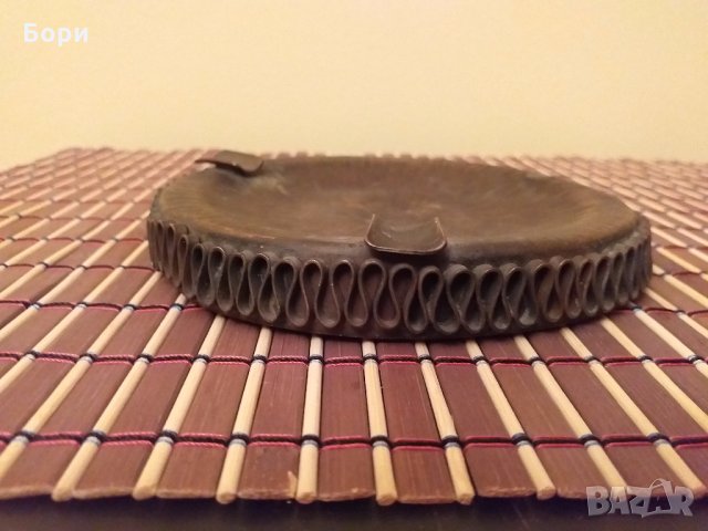 Меден пепелник с декорация, снимка 2 - Други ценни предмети - 27558734
