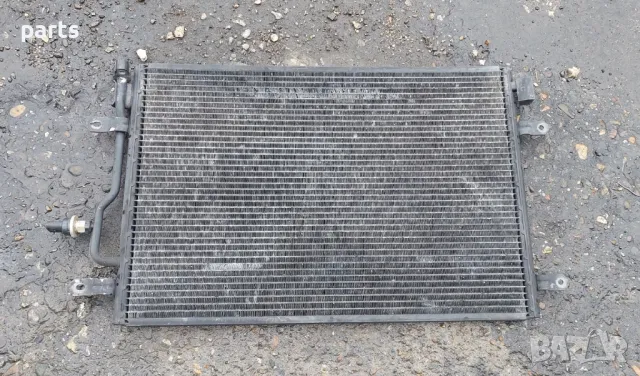 Радиатор Климатик 2.5TDI
Ауди A4 B6 - 8E0260401B, снимка 4 - Части - 47299945