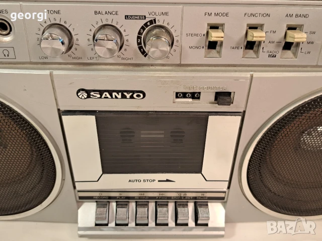 радиокасетофон Sanyo , снимка 7 - Радиокасетофони, транзистори - 50943423