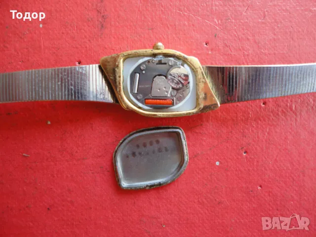 Позлатен швейцарски часовник GM, снимка 6 - Дамски - 48423093