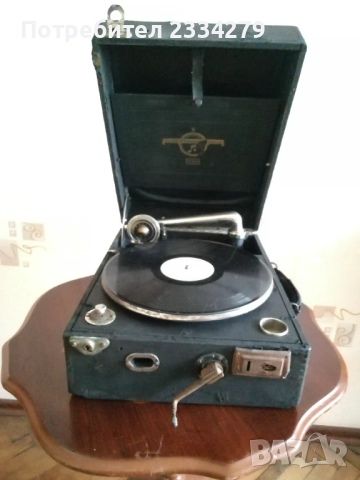 Стар Английски навиващ се грамофон. Оригинална декорация, 100% автентичност. , снимка 9 - Антикварни и старинни предмети - 52747566