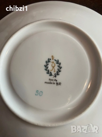 ⚜️Прекрасен немски порцеланов сервиз с много позлата и релеф от бивша ГДР!, снимка 6 - Сервизи - 53195980