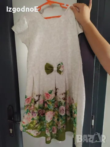 140/146 , Официална рокля , снимка 1