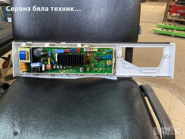 Продавам перфектна управляваща платка с предният панел за пералня LG  direct drive 7kg, снимка 2 - Перални - 34902330