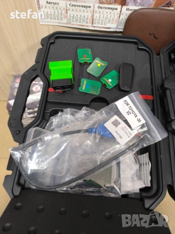 ключарски инструмент програматор за ключове KEY MASTER 5, снимка 2 - Други инструменти - 52564837