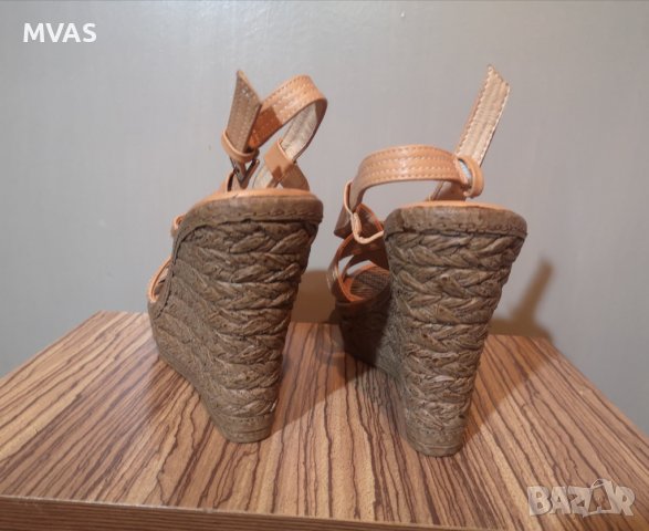 Нови кожени бежово кафяви сандали на платформа 39 40 номер, снимка 5 - Сандали - 36782665