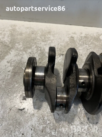 Колянов вал  за Peugeot 1007 1.4 HDi (2006) 6238C, снимка 3 - Части - 53535442