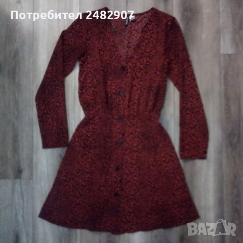 Ефектна дамска рокля Н&М, снимка 3 - Рокли - 51949527