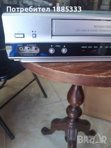 video Интернационал със записвачка, снимка 2 - Плейъри, домашно кино, прожектори - 44860735