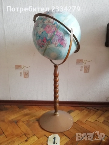 Стари геогеафски глобуси от различни държави и години. , снимка 4 - Антикварни и старинни предмети - 52003853