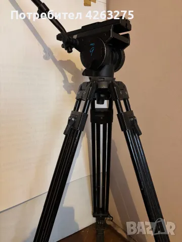 Трипод стативVinten с подвижна глава Manfrotto и професионални слушалки, снимка 10 - Чанти, стативи, аксесоари - 49113152