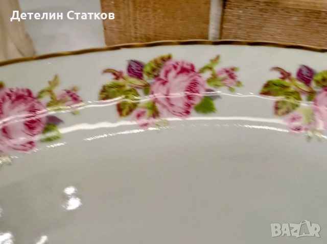 Винтидж порцеланово плато произведено в България, снимка 3 - Сервизи - 52997879