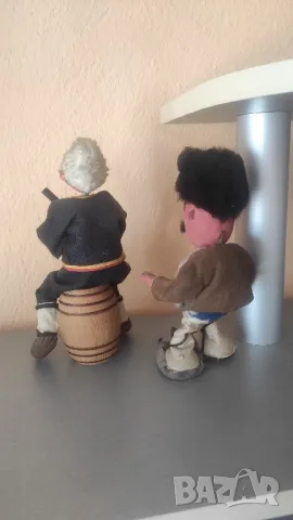 Стари фигурки от 1977г., снимка 4 - Антикварни и старинни предмети - 47015085