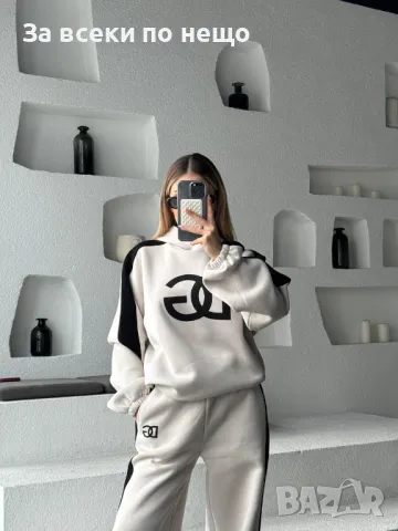 Дамски спортен комплект Dolce&Gabbana - Налични различни цветове, снимка 9 - Спортни екипи - 48202948