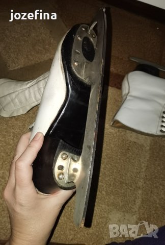 Дамски кънки за лед, снимка 6 - Други - 43051814