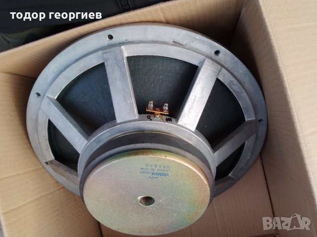 Търся говорител Yamaha JA3818 15 инча бас.  			