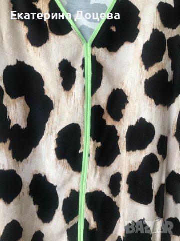 Италианска блуза анималистичен принт, снимка 3 - Блузи с дълъг ръкав и пуловери - 36690620