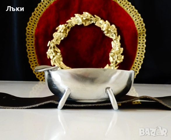 Калаен пепелник за диван,фотьойл,естестена кожа. , снимка 5 - Антикварни и старинни предмети - 52504557