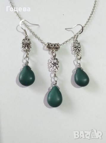 Красив комплект с тъмно зелени Тюркоази капка и нежни орнаменти цвят сребро